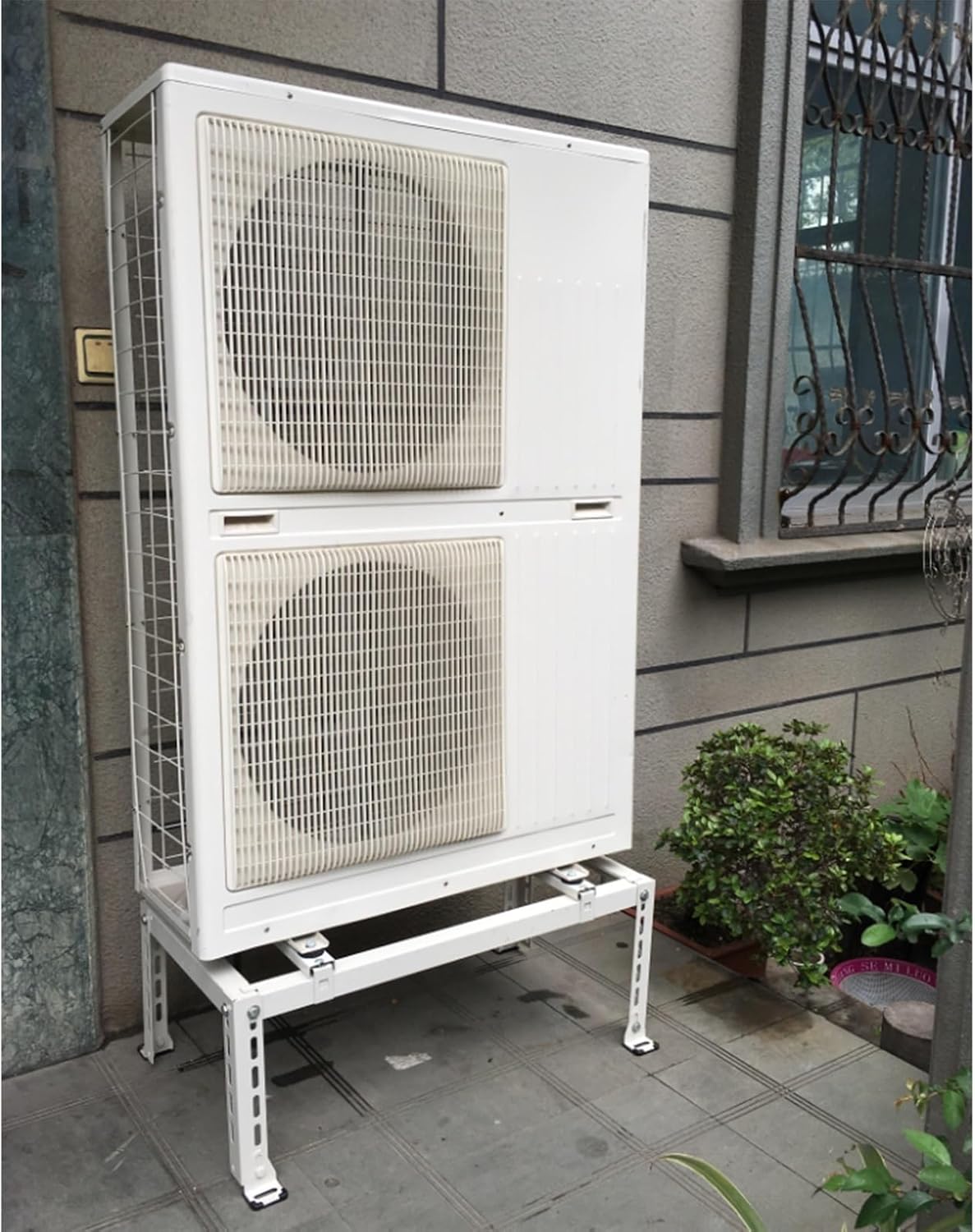 GENERIC Support De Climatiseur Sans Perçage Pouvant Supporter Jusqu'à 217,7 Kg - Support Au Sol Robuste Pour Mini Pompe à Chaleur - Coussinets D'amortissement Des Vibrations Inclus