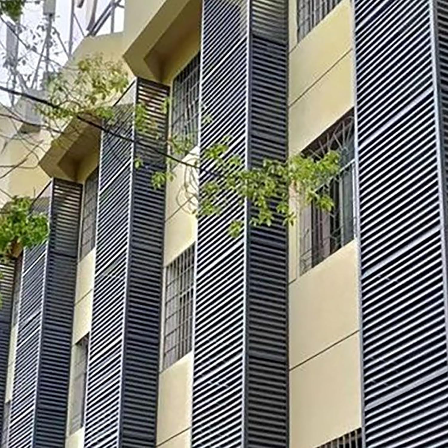 GENERIC Housse De Climatiseur D'extérieur De Qualité Supérieure – Protection De Pompe à Chaleur Avec Réduction Du Bruit En Aluminium Pour Une Utilisation En Intérieur/extérieur, Résistante Aux Intempéries Et